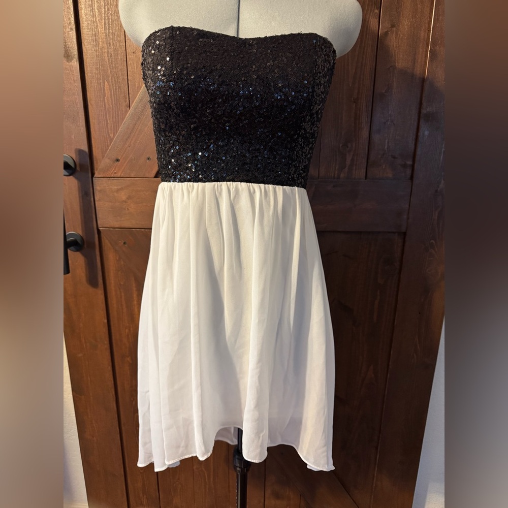 dELiA*s Black Satin Strapless Dress